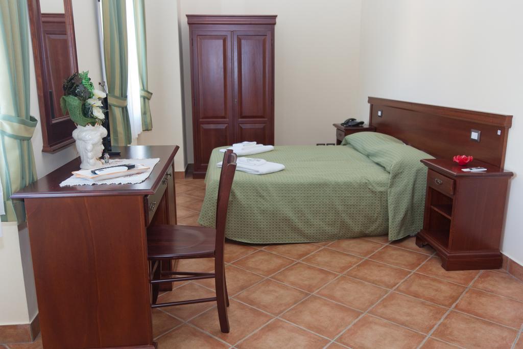 Agriturismo Valle Dell'Etna Roccella Valdemone 객실 사진